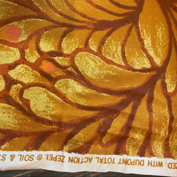 Vintage retro High-end Upholstery Fabric Home Decor rust gold 15 yds - Picture 3 of 3